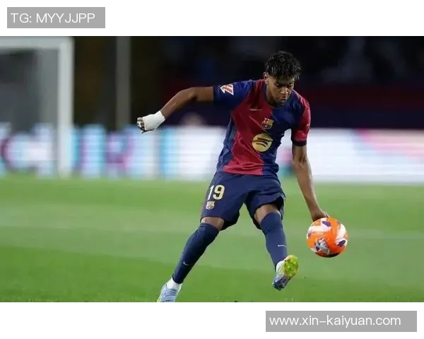 前巴萨B队主帅谈亚马尔年轻压力应适度分担责任 前巴萨B队主帅谈亚马尔年轻压力应适度分担责任