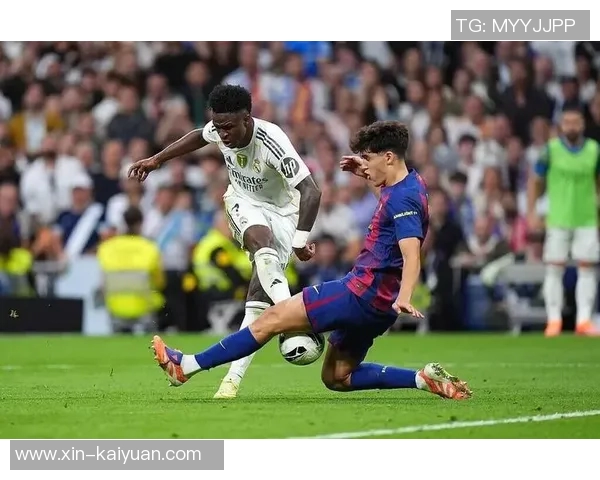 姆巴佩年仅17岁身价仅300万却轻松突破孔德巴黎三叉戟总身价却不及亚马尔一半 姆巴佩年仅17岁身价仅300万却轻松突破孔德巴黎三叉戟总身价却不及亚马尔一半