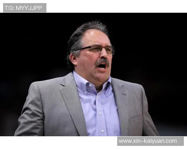 斯坦范甘迪称太阳顾问克利福德赞布克为杰出领袖之一