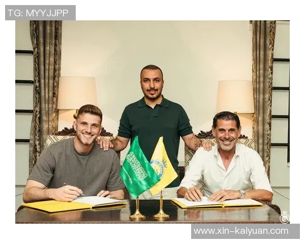 利雅得胜利门将本托加盟热那亚租借协议含900万买断条款