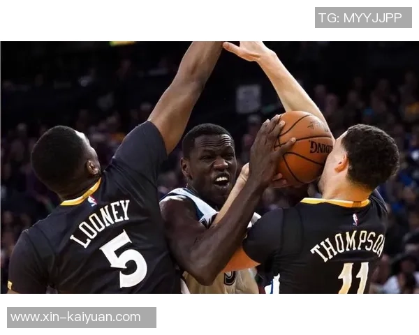 骑士首节强势表现全队命中率高达684尼克斯状态低迷仅命中375 骑士首节强势表现全队命中率高达684尼克斯状态低迷仅命中375